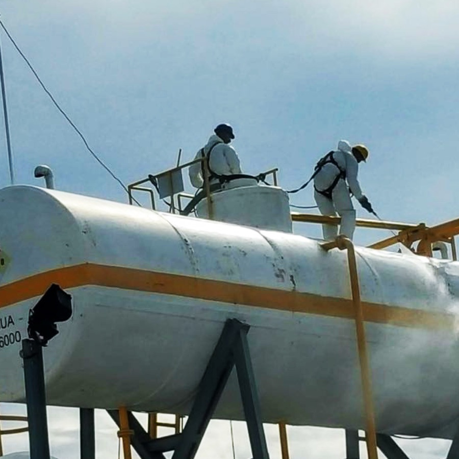Limpieza de cárcamos, tanques y espacios confinados